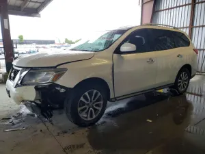 Nissan Pathfinder 3.5L 6 2013
