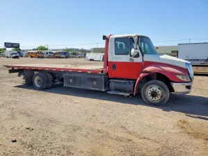 International DuraStar / 4000 7.6L 6 2006