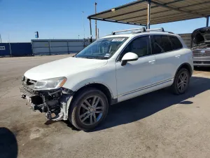Volkswagen Touareg 3.6L 6 2016