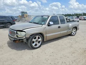 GMC Sierra 4.8L 8 2000