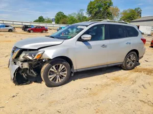 Nissan Pathfinder 3.5L 6 2017