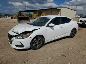 Nissan Sentra 2.0L 4 2020