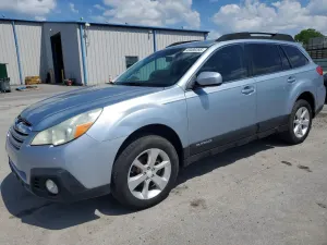 Subaru Outback 2.5L 4 2013