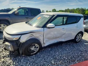 Kia Soul 2.0L 4 2022