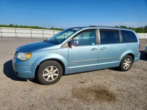 Chrysler Town & Country 3.8L 6 2010