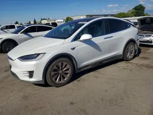 Tesla Model X 2017