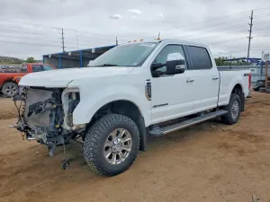 Ford F-350 6.7L 8 2018