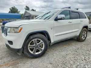 Jeep Grand Cherokee 5.7L 8 2011