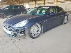 Porsche Panamera 4.8L 8 2011