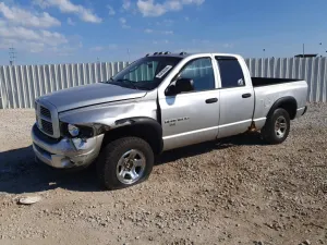 Dodge RAM 5.7L 8 2003