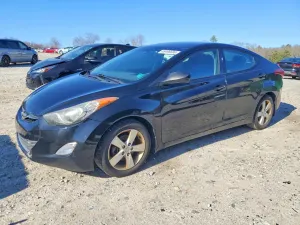 Hyundai Elantra 1.8L 4 2013