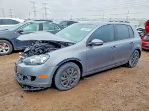 Volkswagen Golf 2.5L 5 2012