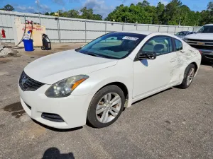 Nissan Altima 2.5L 4 2012
