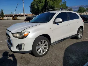 Mitsubishi Outlander 2.0L 4 2015