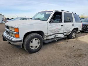 Chevrolet Tahoe 5.7L 8 1996