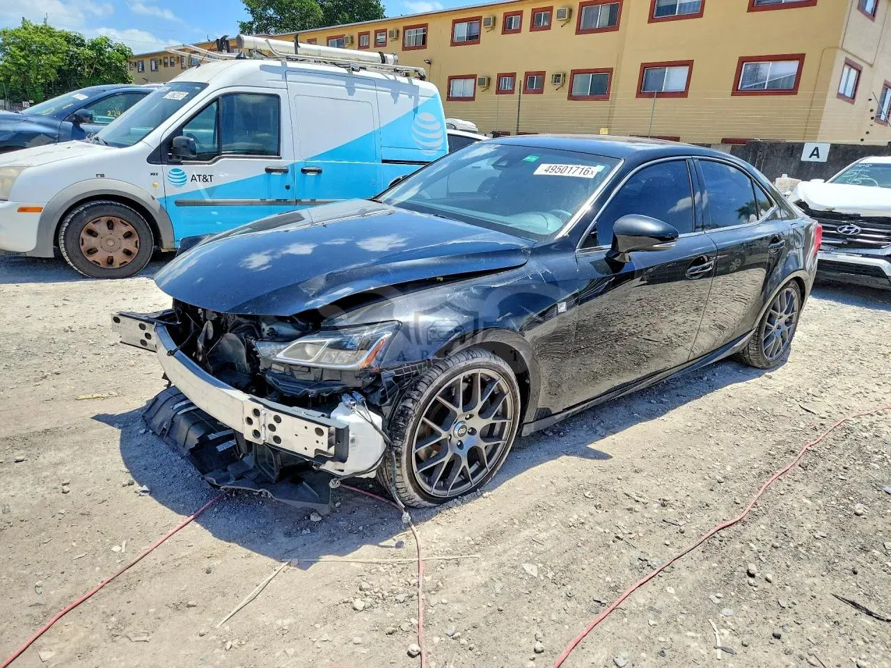 Lexus IS 2.0L 4 2020