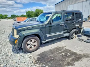 Jeep Liberty 3.7L 6 2012