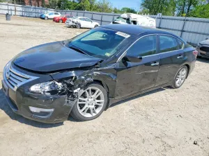 Nissan Altima 2.5L 4 2015