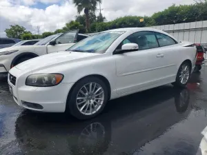 Volvo C70 2.5L 5 2009