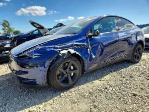 Tesla Model Y 2026