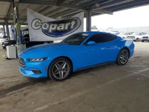 Ford Mustang 2.3L 4 2025