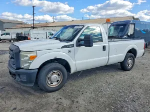 Ford F-250 6.2L 8 2013