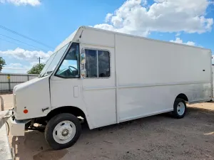 Ford F59 6.8L 10 2013