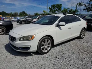 Volvo S60 2.0L 4 2016