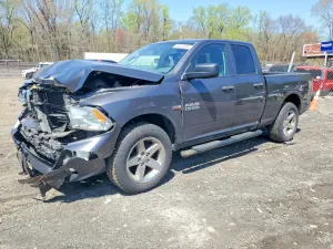 RAM 1500 5.7L 8 2018
