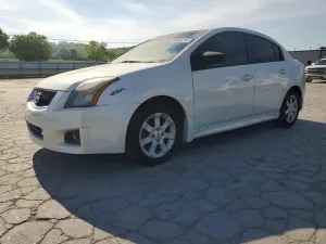 Nissan Sentra 2.0L 4 2012