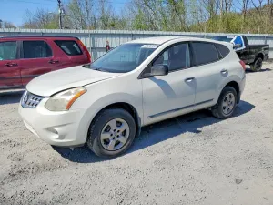 Nissan Rogue 2.5L 4 2012