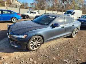 Volvo S60 2.0L 4 2020