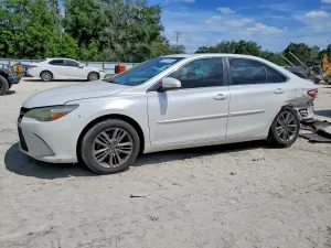 Toyota Camry 2.5L 4 2017