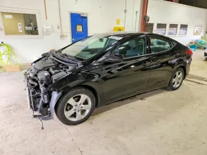 Hyundai Elantra 1.8L 4 2013