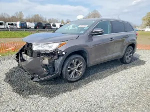 Toyota Highlander 2.7L 4 2017