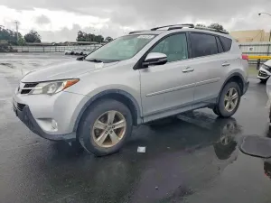 Toyota Rav4 2.5L 4 2015