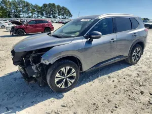 Nissan Rogue 2.5L 4 2021