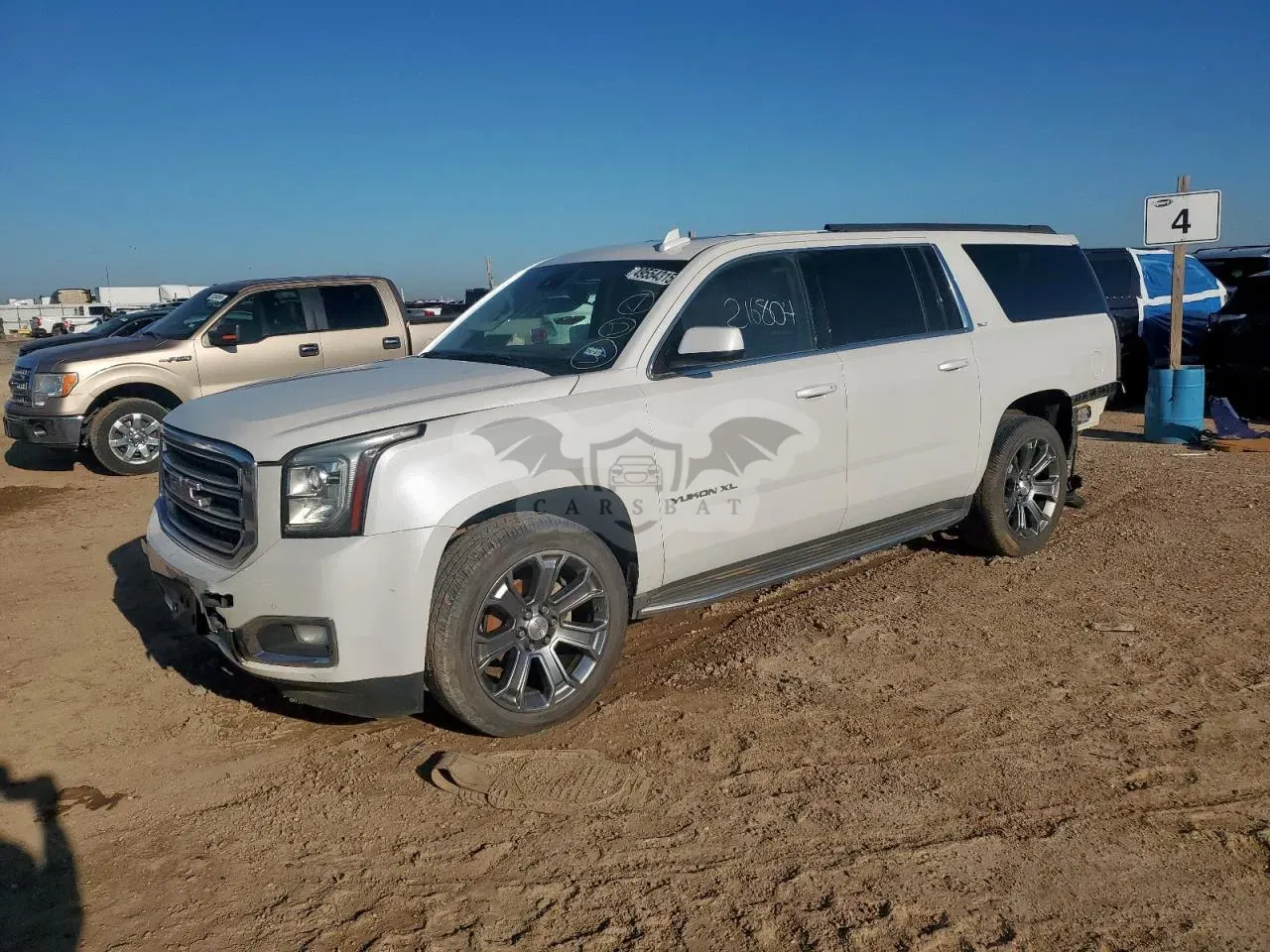 GMC Yukon K1500 SLT 5.3L 8 2016