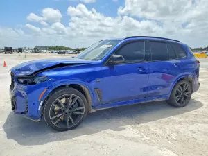BMW X5 4.4L 8 2024
