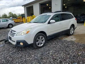 Subaru Outback 2.5L 4 2013