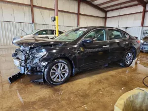 Nissan Altima 2.5L 4 2015