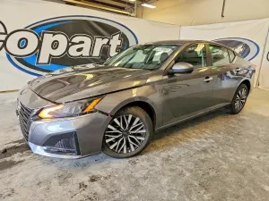 Nissan Altima 2.5L 4 2025
