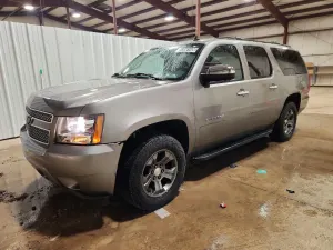 Chevrolet Suburban 6.0L 8 2008