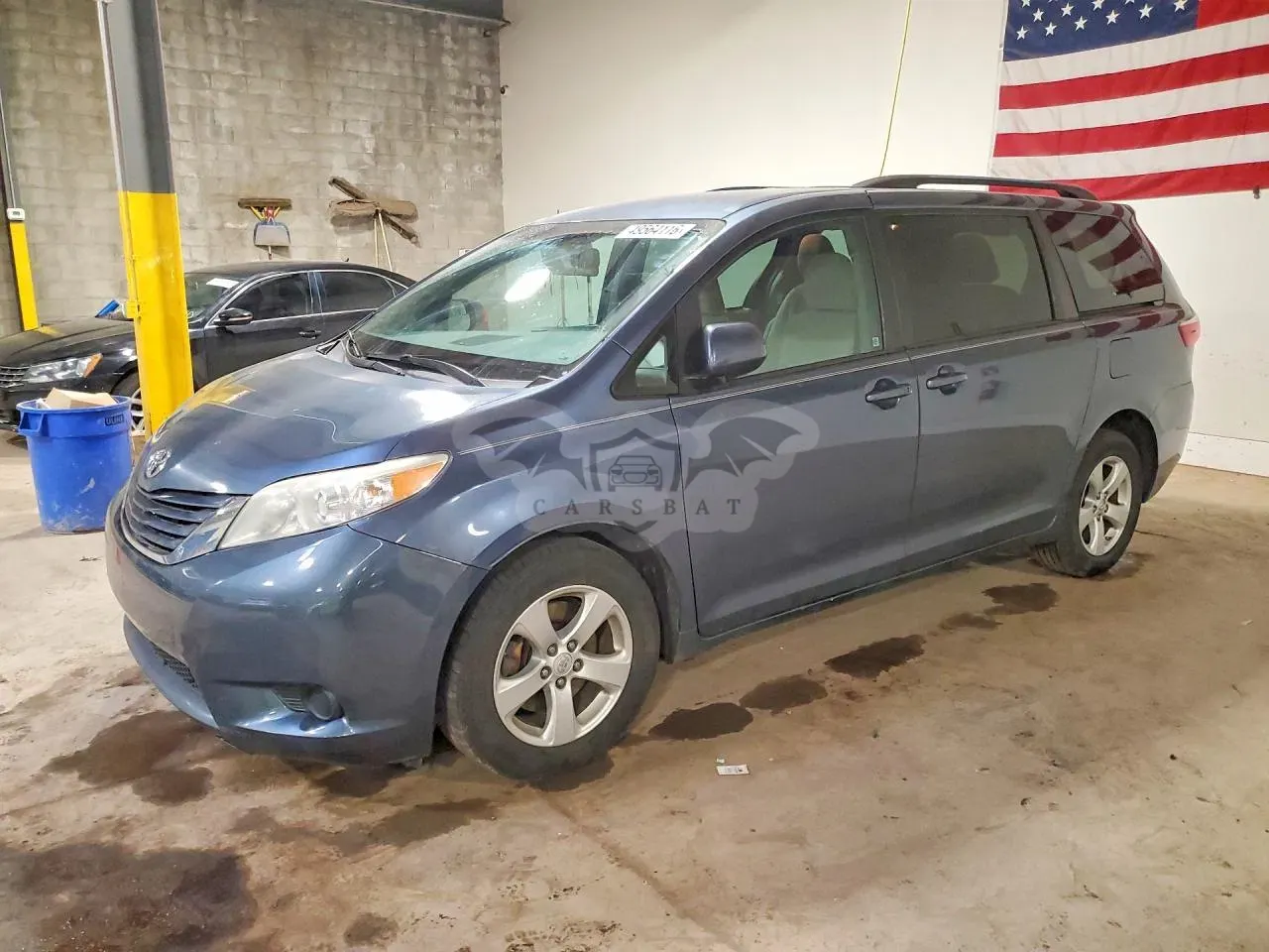 Toyota Sienna 3.5L 6 2017