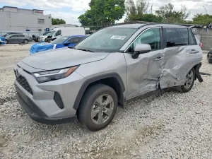 Toyota Rav4 2.5L 4 2025