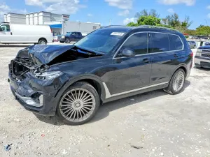 BMW X7 3.0L 6 2021