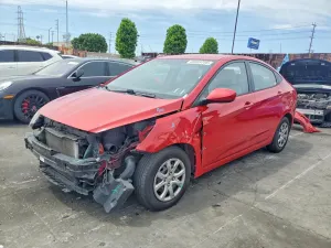 Hyundai Accent 1.6L 4 2013