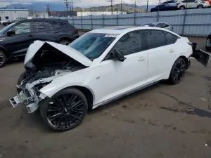 Cadillac CT5 2.0L 4 2022