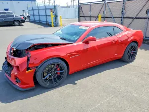 Chevrolet Camaro 6.2L 8 2013