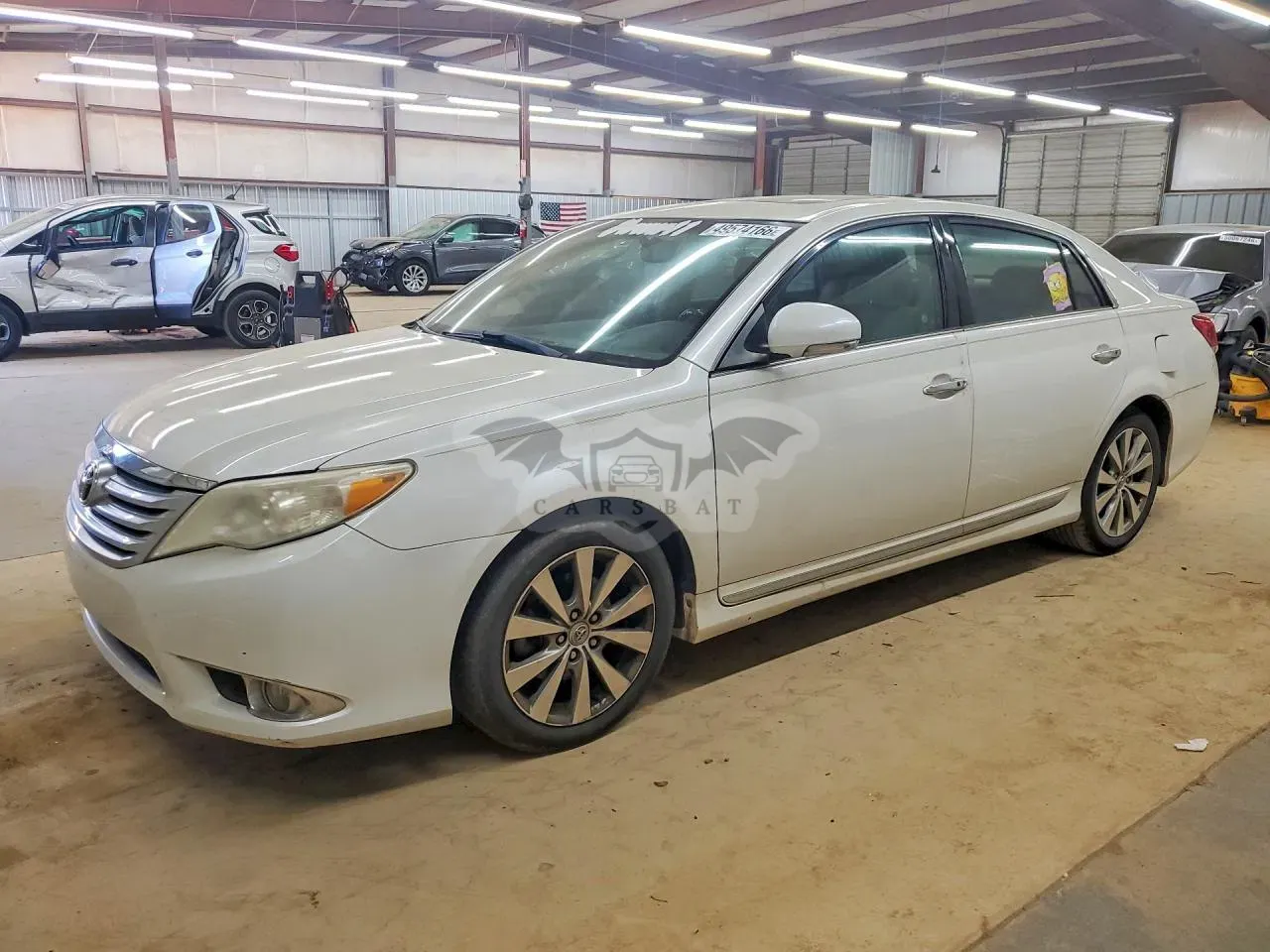 Toyota Avalon 3.5L 6 2011